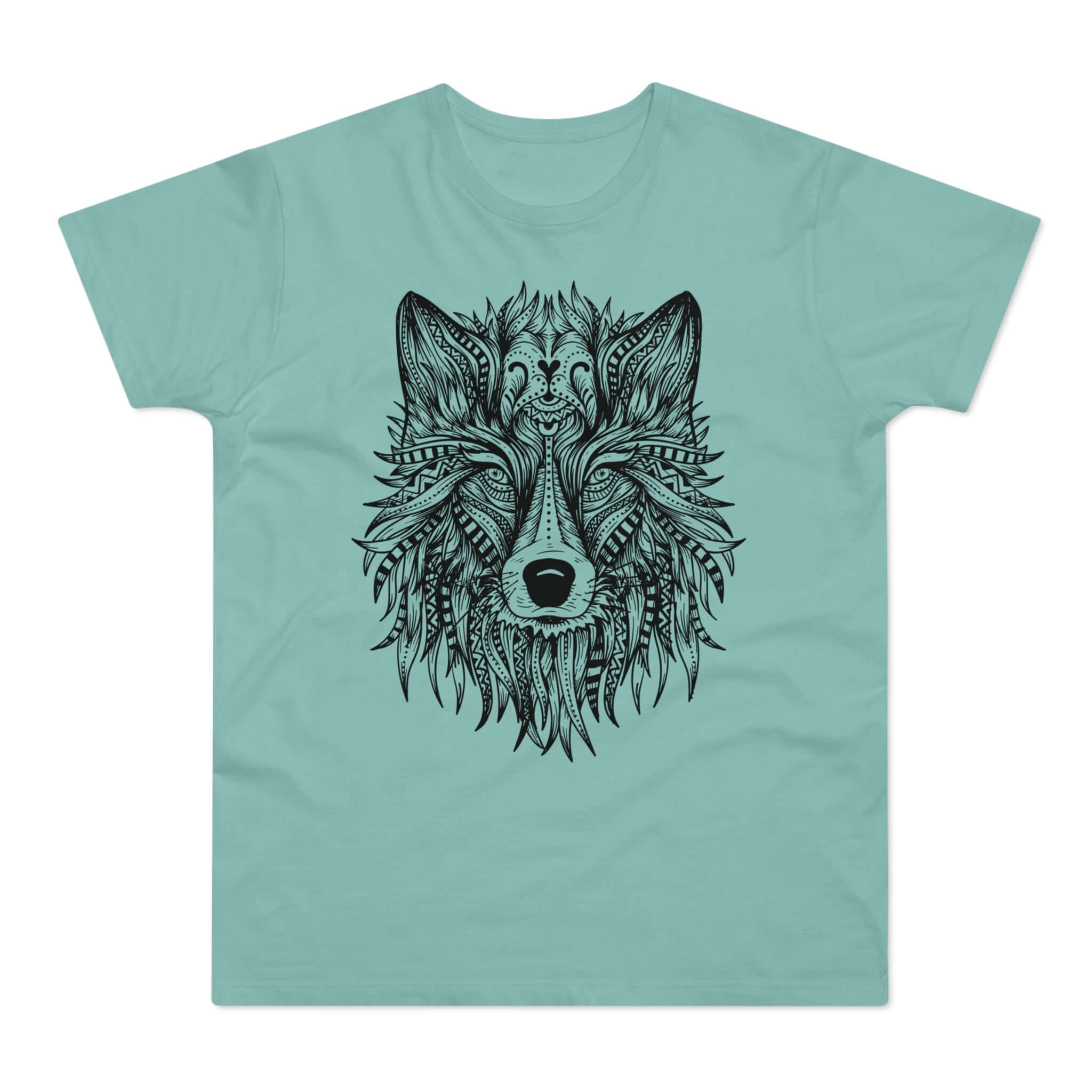 Mint t-shirt med tryk med en ulv i mandalakunst.