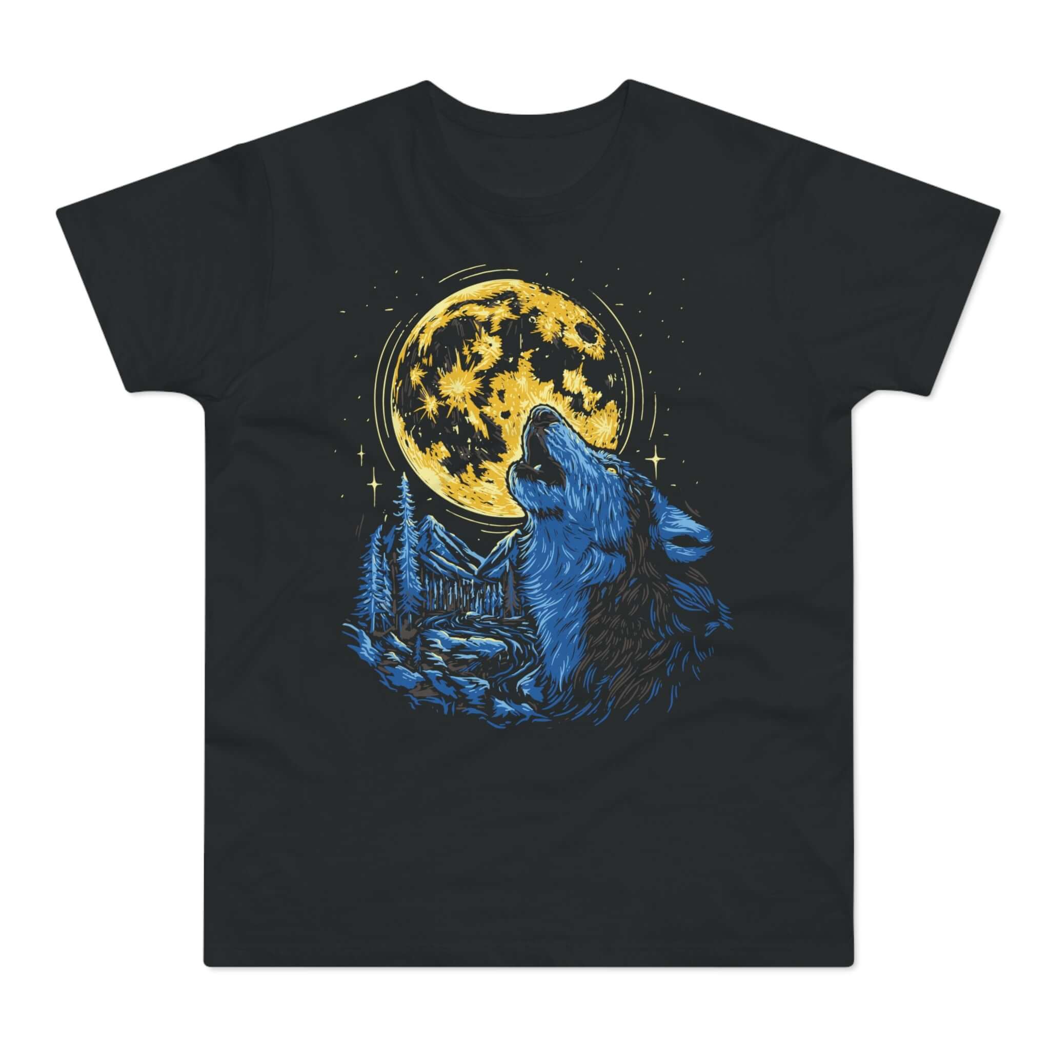 Sort t-shirt med tryk med en hylende ulv før månden.