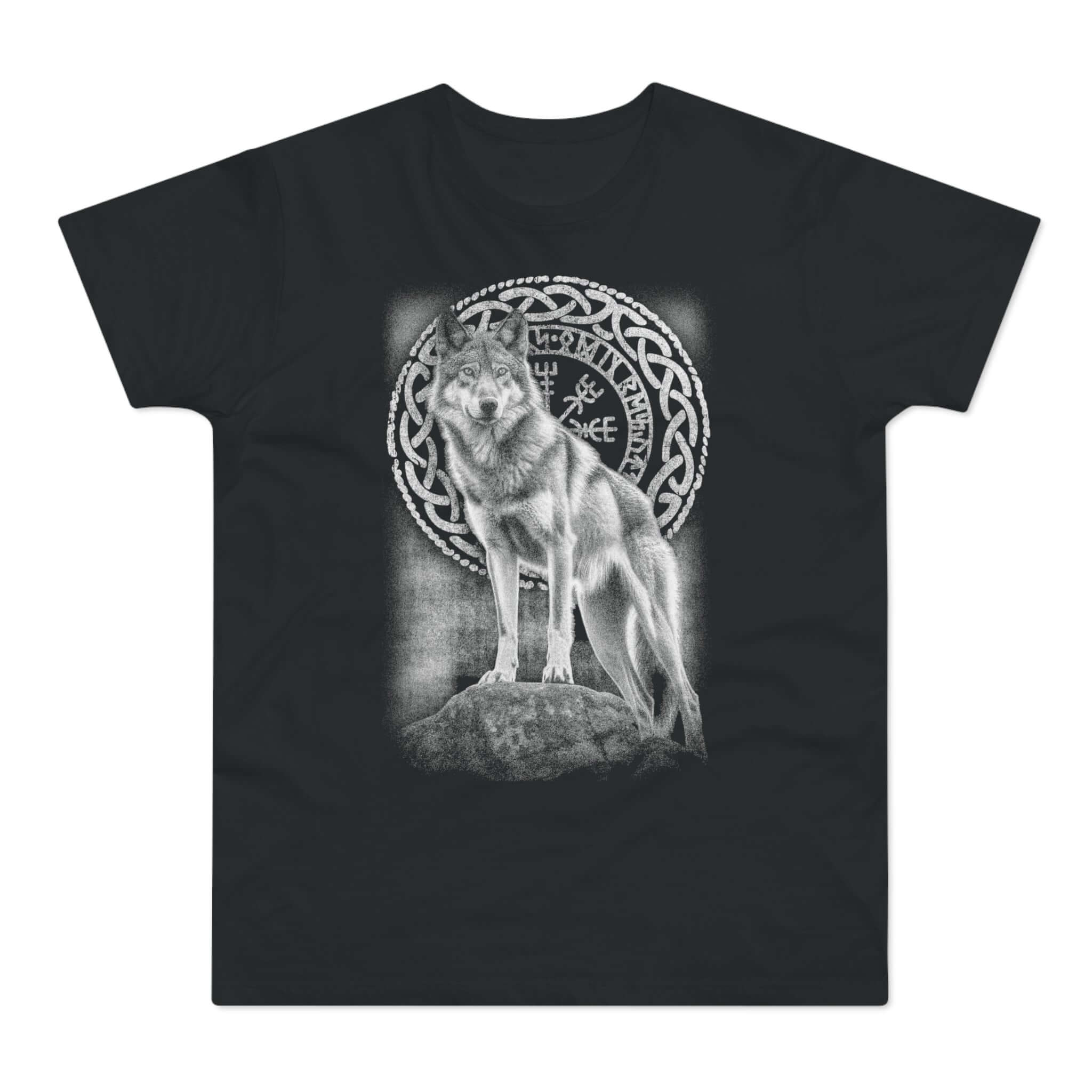 Sort t-shirt med tryk med en hvid skinnende ulv på en sten foran en hvid rune-ring.