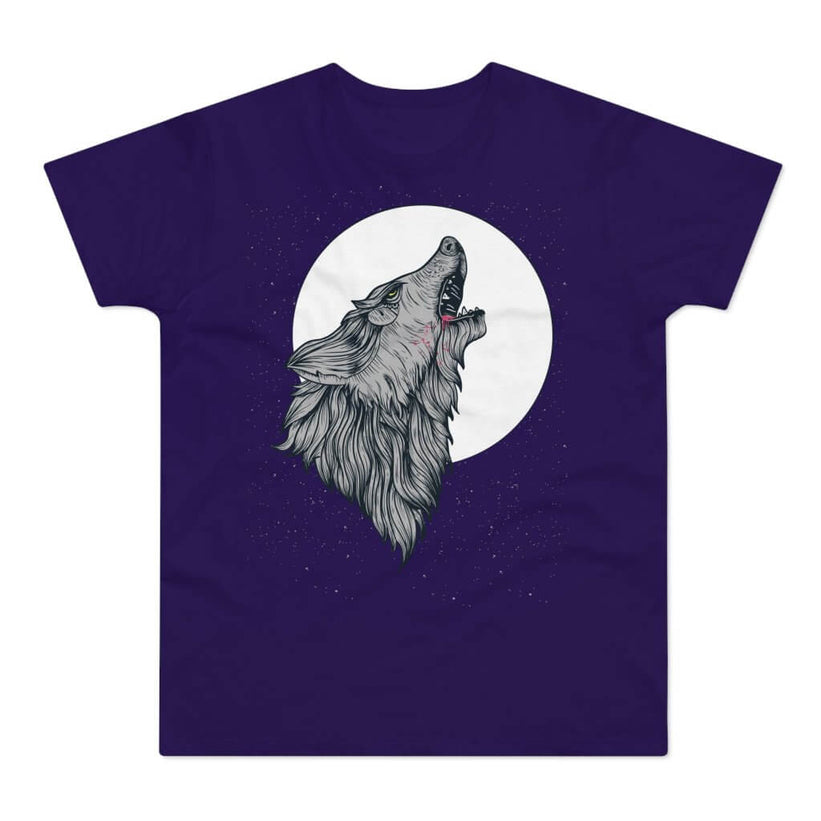 Lilla t-shirt med tryk med en hylende ulv før månden.