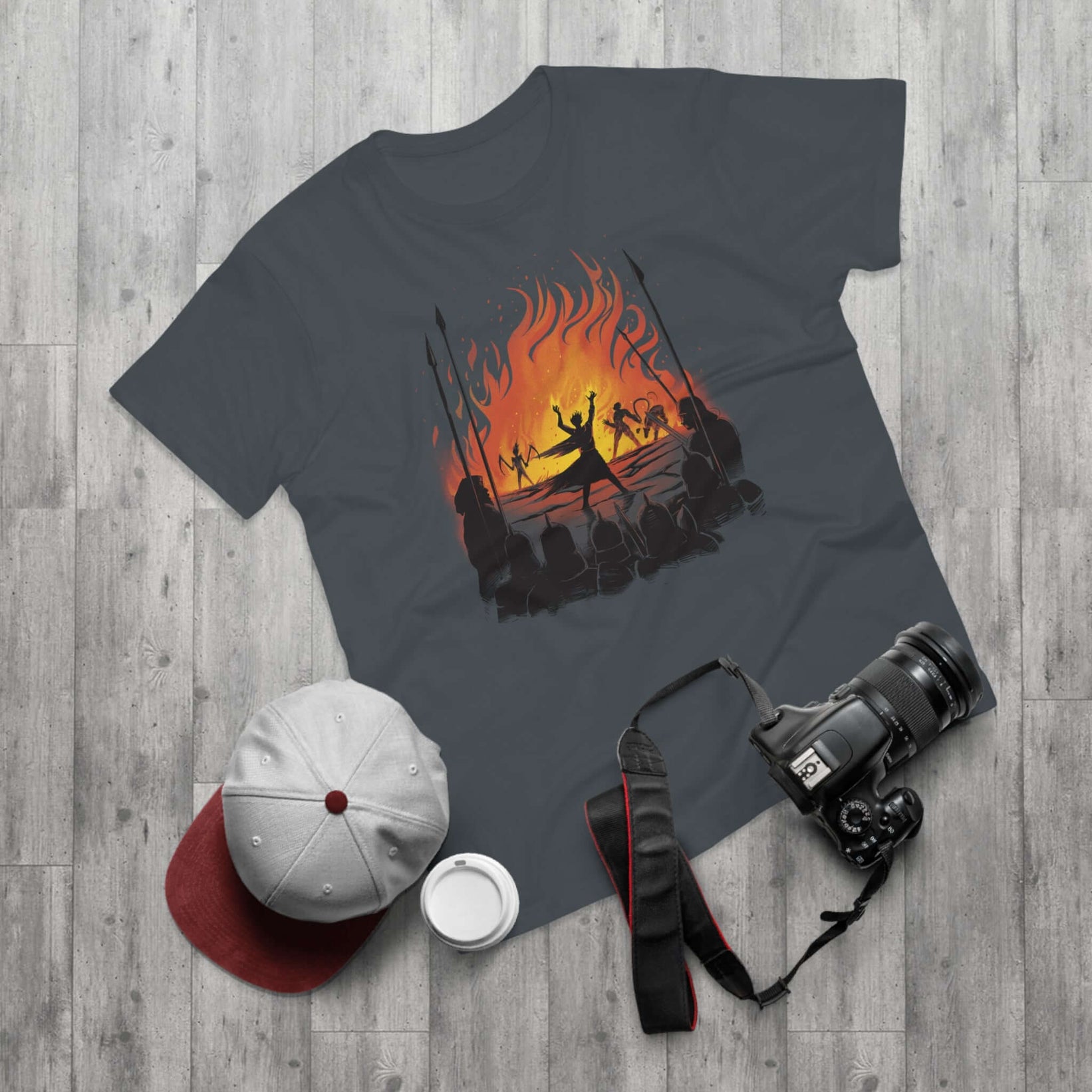 T-shirt med navnet: When Tranos Burnt The Whole Enemies Army | T-Shirt Med Tryk.