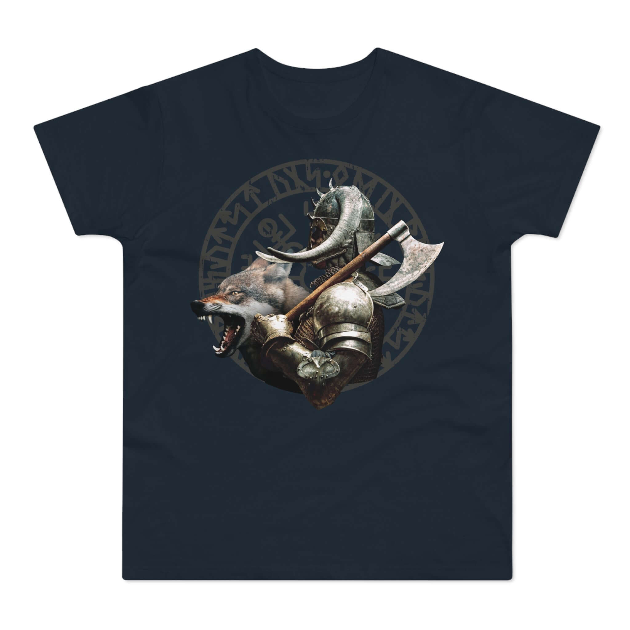 Mørkeblå t-shirt med tryk med en mægtig kriger iført en hjelm med horn, en økse på skuldrene og en ulv ved siden af sig.