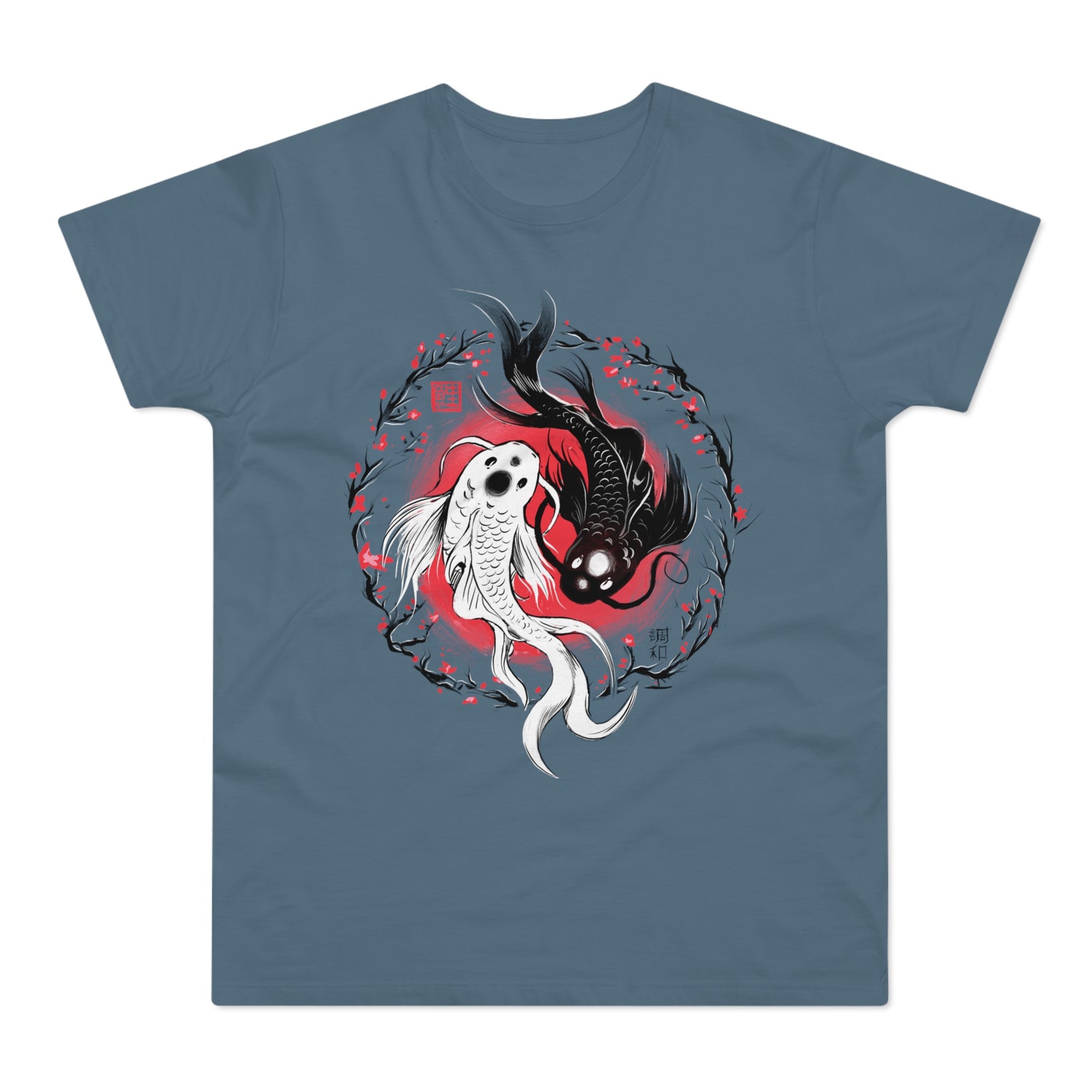T-shirt med navnet: Koishi, The Yin-Yang Koi | T-Shirt Med Tryk.