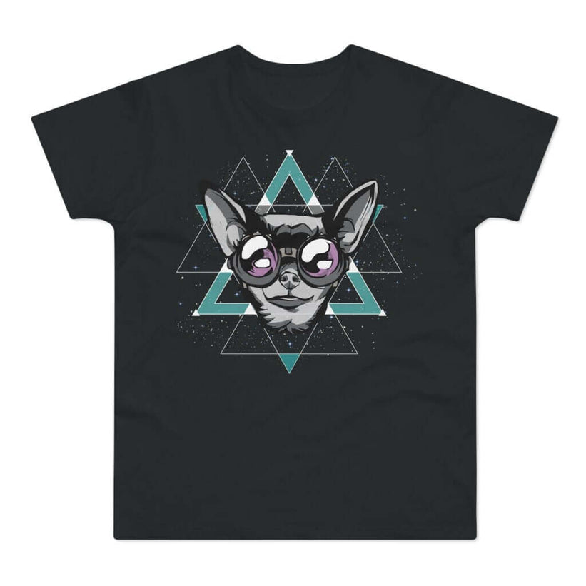 T-shirt med navnet: Chippuh, The Chihuahua, On A Trip | T-Shirt Med Tryk.